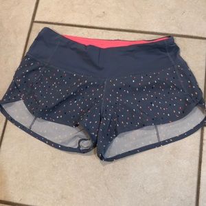 Lululemon workout shorts size 4